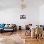 Appartement Oktober 6/8 *